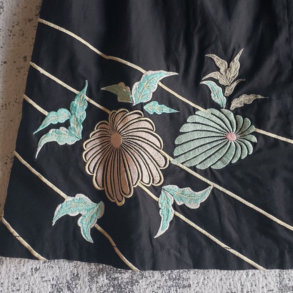 French Connection Black Skirt Embroidered Silk Blend Butterfly Flower Design